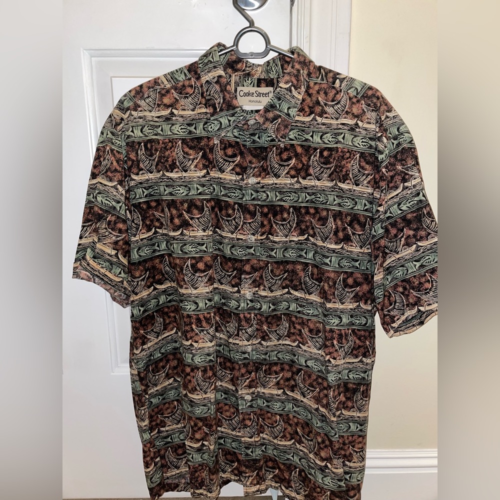 Hawaiian T